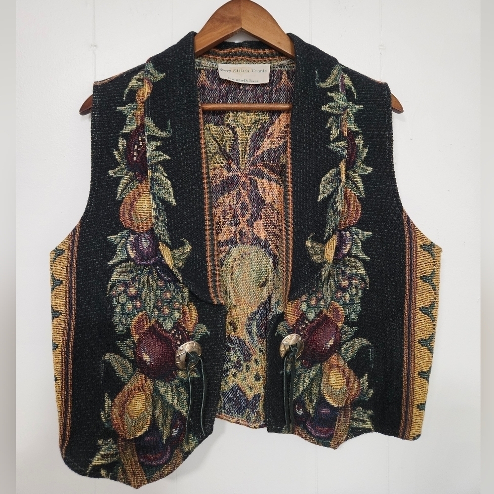Every Stitch Counts Vintage Fruit Floral Theme Rare Unique Vest